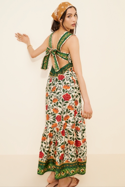 Garden Tapestry Maxi Dress | Nuuly