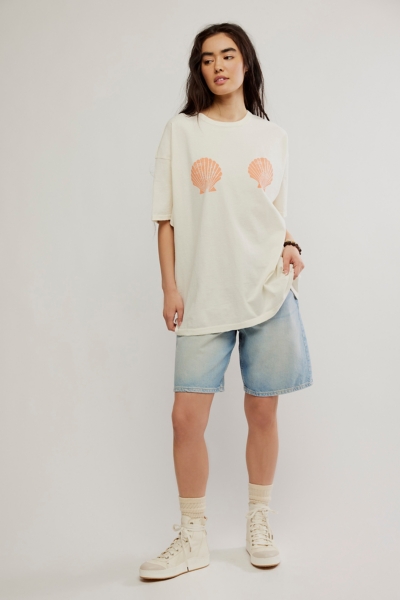 【新品未使用】mediam Shell Tee」 Shell Oversized Tee | Nuuly