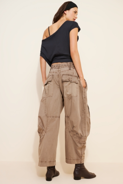 Onset Parachute Pants | Nuuly