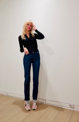 Lettuce Hem Knit Top