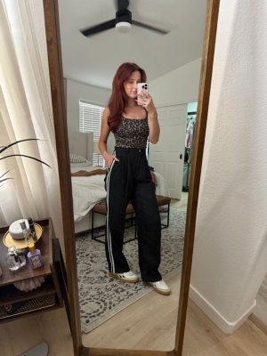 レッグウェア House on the Hill Flower Stripe Pants 70 Stripe Wide Leg Pants | Nuuly