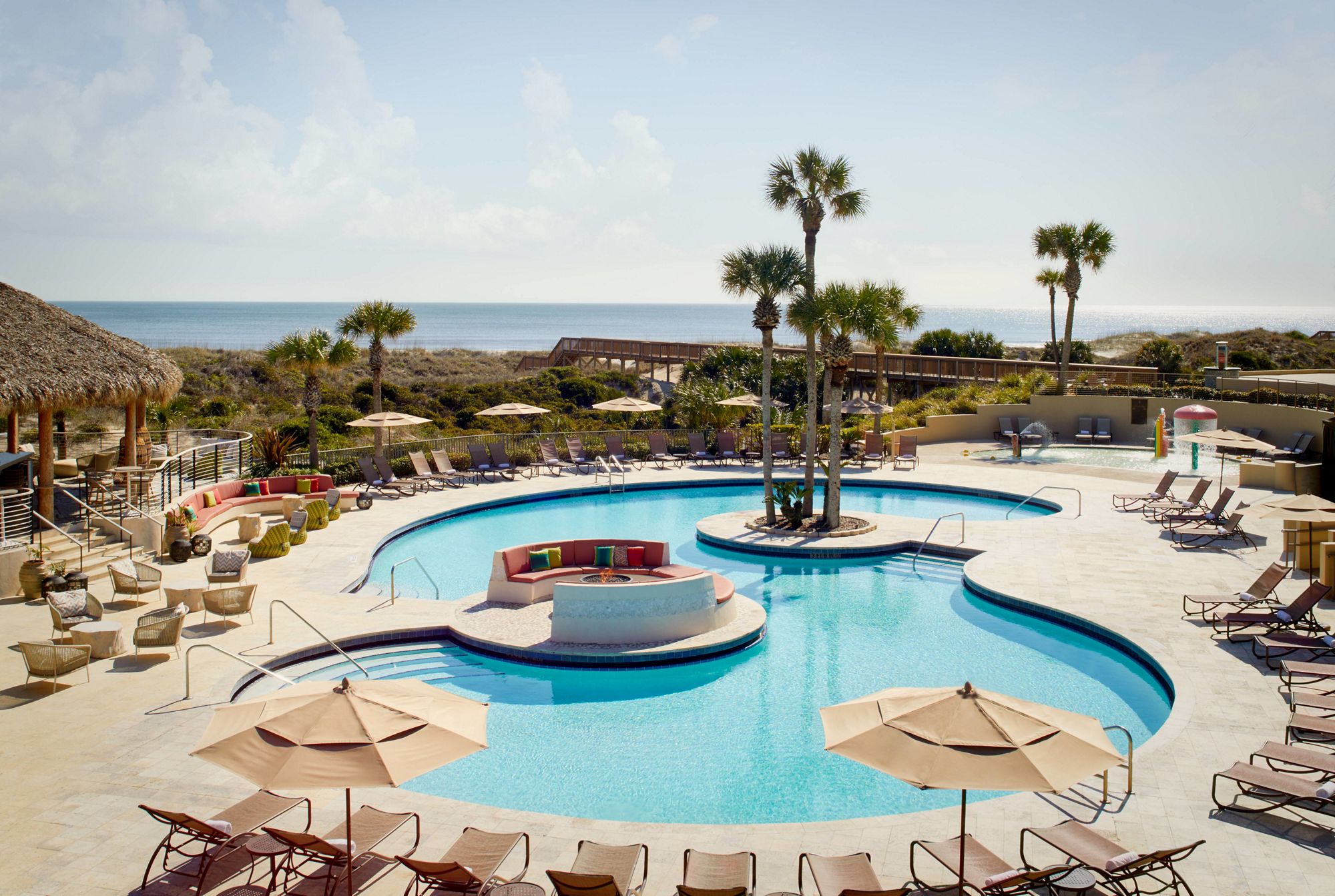 Pool & Beach Services | The Ritz-Carlton, Amelia Island