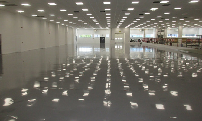 Resuflor SL X providing smooth floor finish 