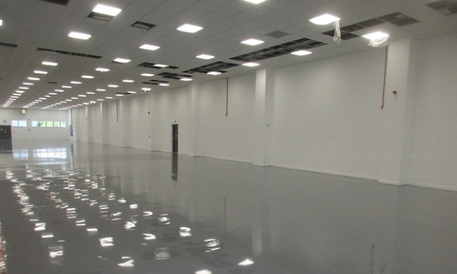 Resuflor SL X product providing smooth floor finish 