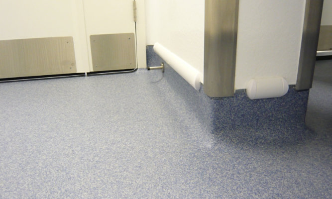 Pharmaceutical facility installed with Resuscreed Deco Quartz TG