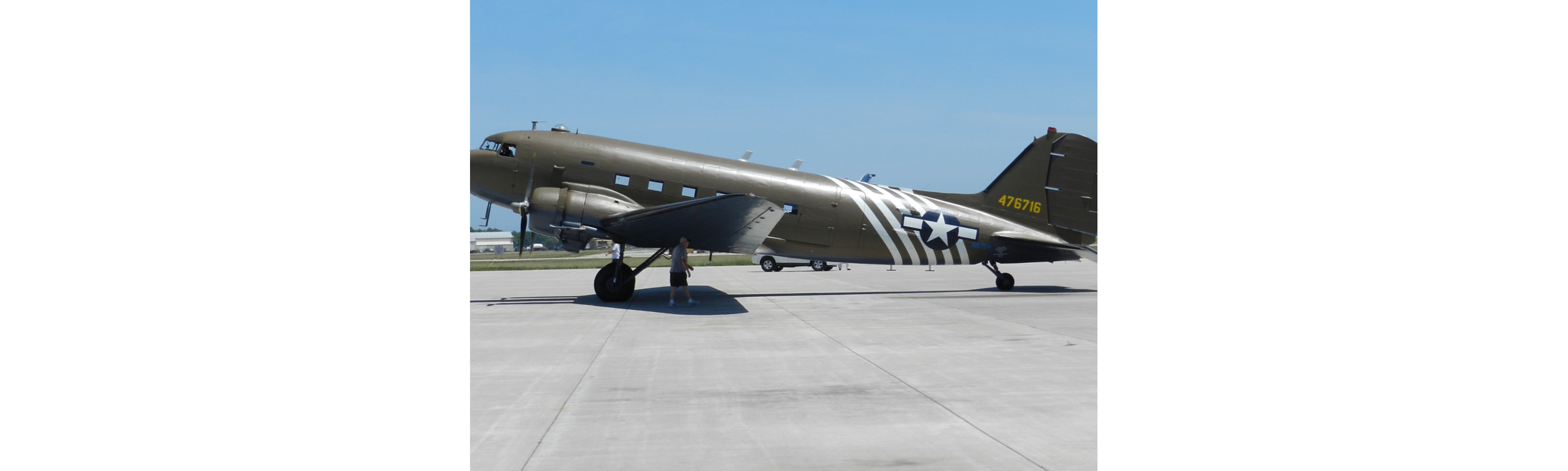 L'avion américain C47 utilise des revêtements durables de qualité militaire Sherwin-Williams
