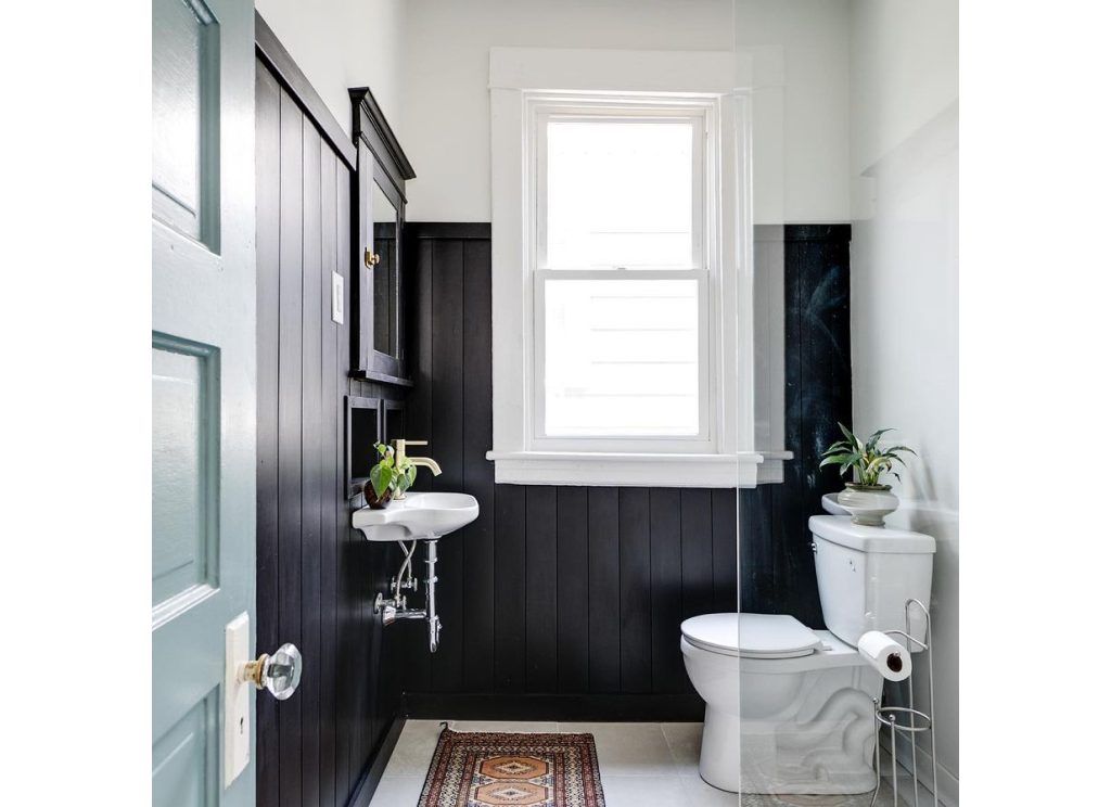 Sherwin Williams - Rare Gray bathroom--Terri's color in her new bathroom.