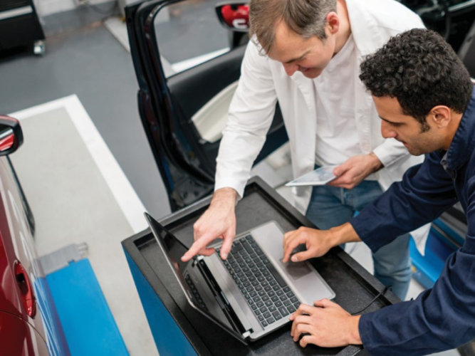 Sherwin-Williams Automotive Team