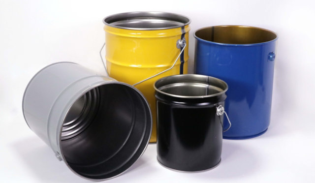 Revêtements pour barils, seaux, pots de peinture