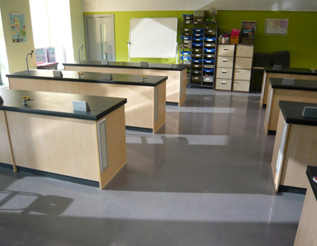 school-laboratory-flooring