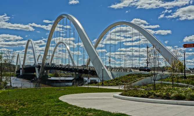 frederick douglass bridge