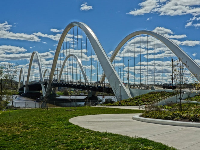 Frederick Douglass bridge protected with two-coat system