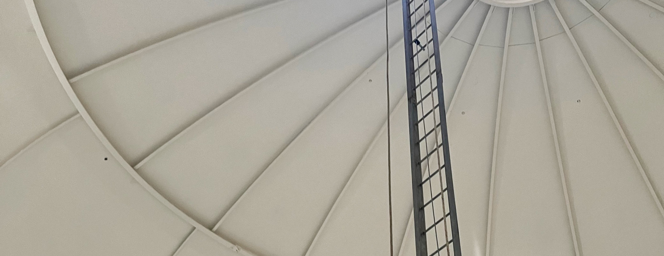 Roof of a freshly coated water tank