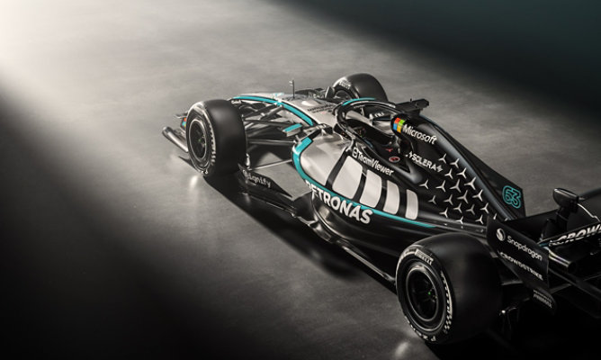 Mercedes-AMG F1 W17 E PERFORMANCE