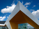 Close up of Commonwealth Community Recreation Centre