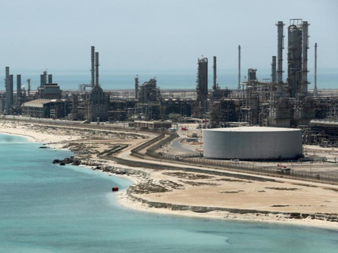 Refinery  Saudi Aramco