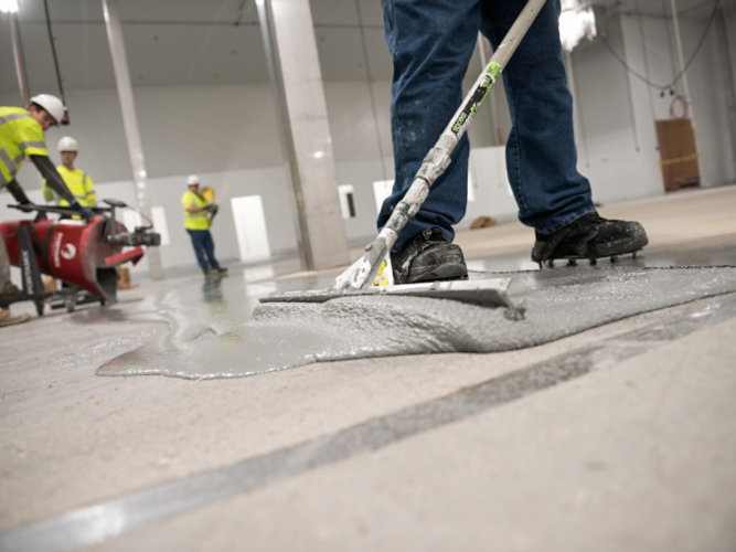 resinous-flooring-being-installed