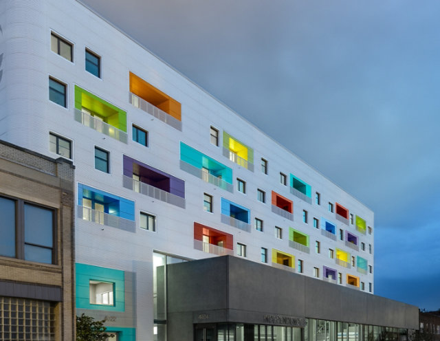 Wide Angle image of Independence Library coated utilizing Sherwin-Williams Extrusion coatings in Chicago, Illinois.