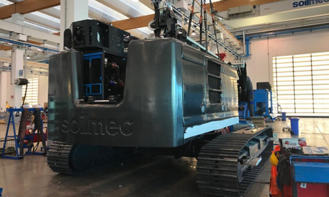 Macchina Soilmec durante la produzione