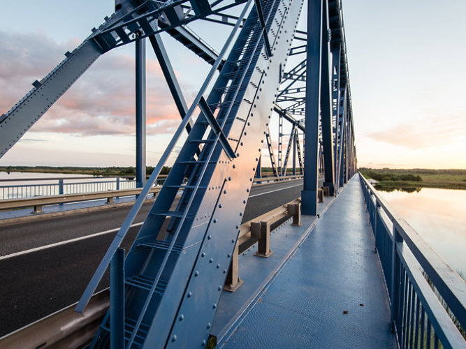 Steel bridge