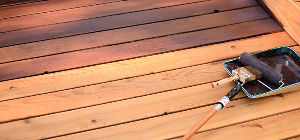 How to Apply Exterior Wood Stain