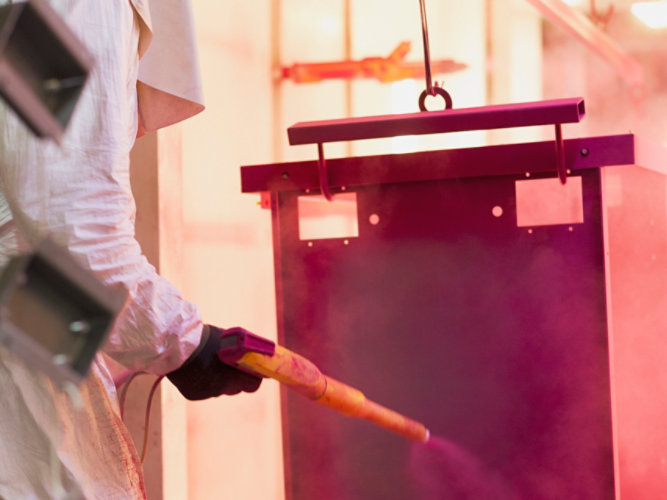 Powder coating with pink powder