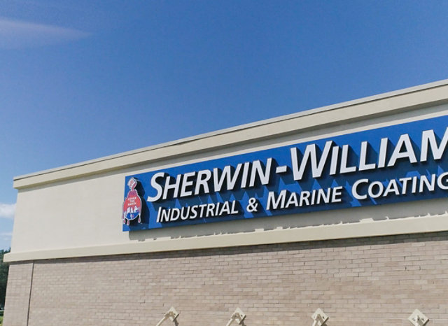 exterior shot of Sherwin-Williams industrial store