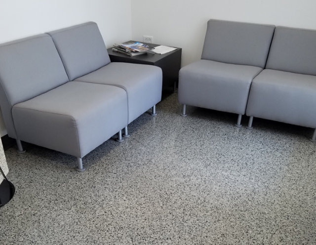 seating-area-epoxy-flake-flooring