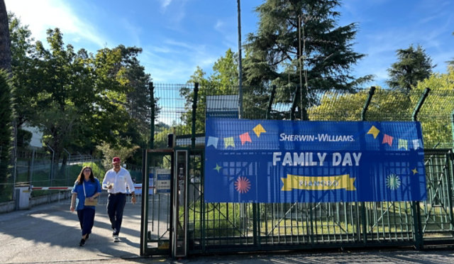 Sayerlack family day in Pianoro plant.