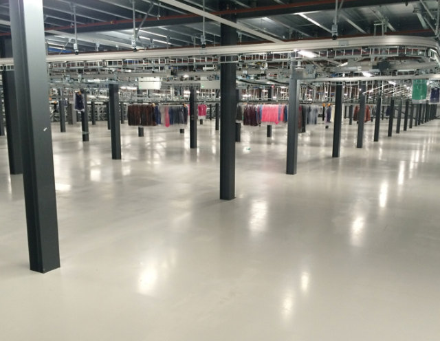 resin floor in industrial warehouse