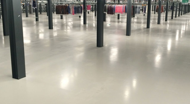 resin floor in industrial warehouse