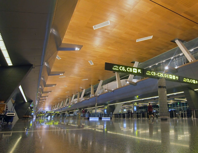 Pavimento in resina nel terminal di un aeroporto
