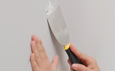 Using wall putty on a white wall