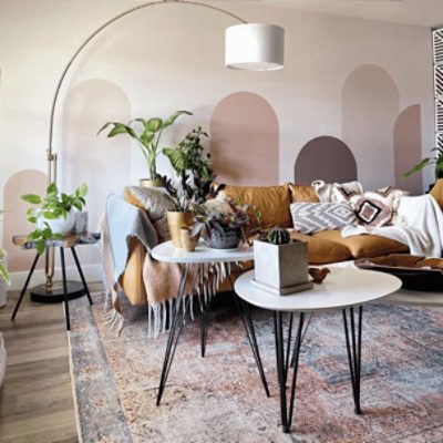 Living room painted in Abalone Shell SW 6050 by @leopard_and_lime.