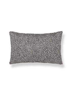 FLURRY PILLOW