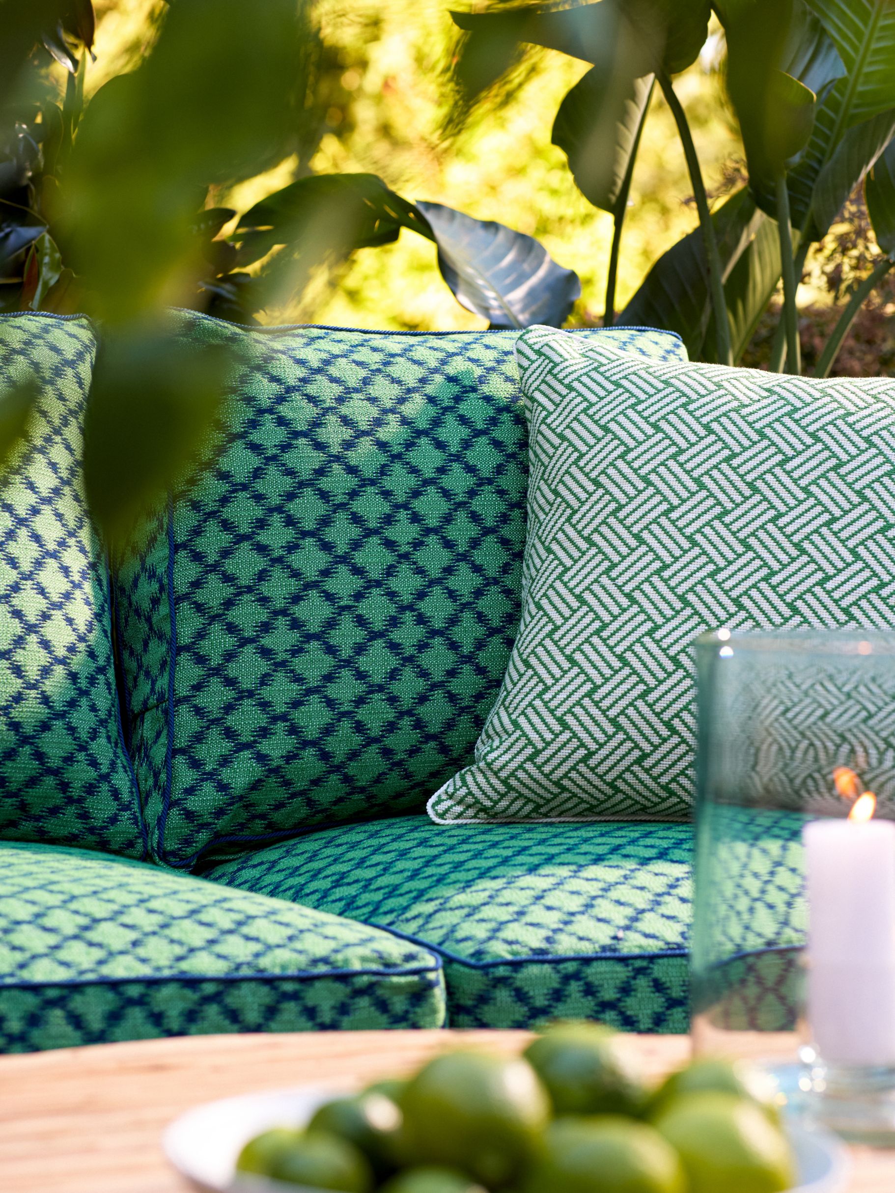Diamond Ikat & Lattice