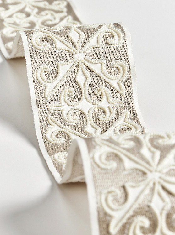 Saxony Embellished Tape in Pearl