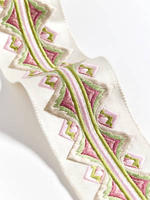 FLAMME EMBROIDERED TAPE
