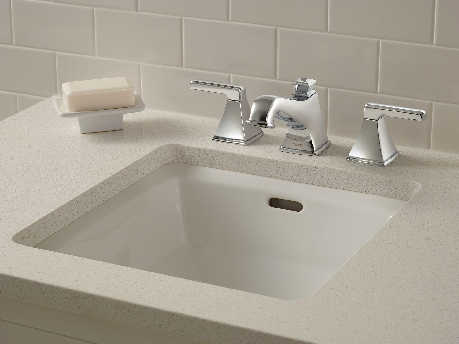 Connellyâ„¢ Widespread Lavatory Faucet TotoUSA
