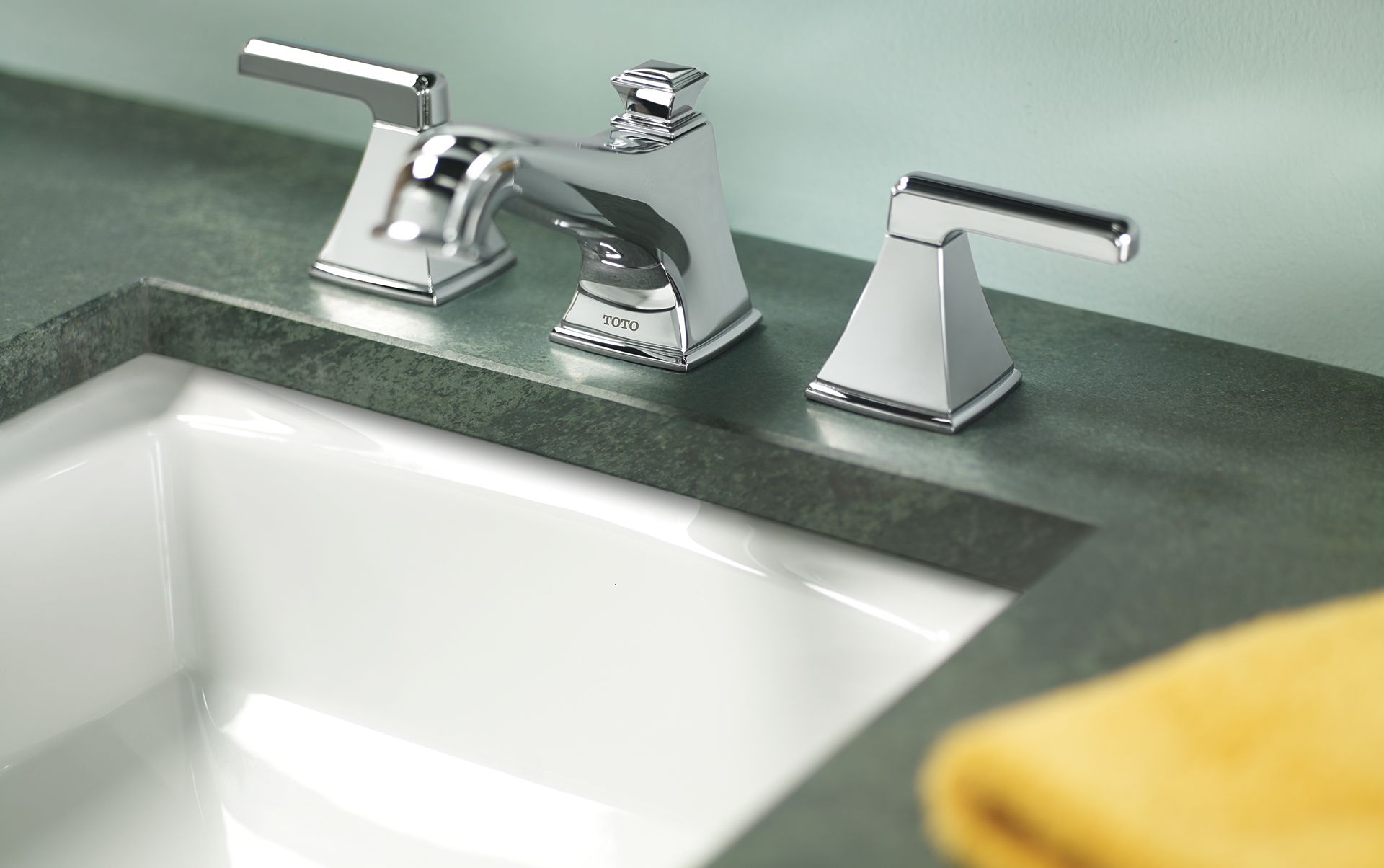 Connellyâ„¢ Widespread Lavatory Faucet TotoUSA